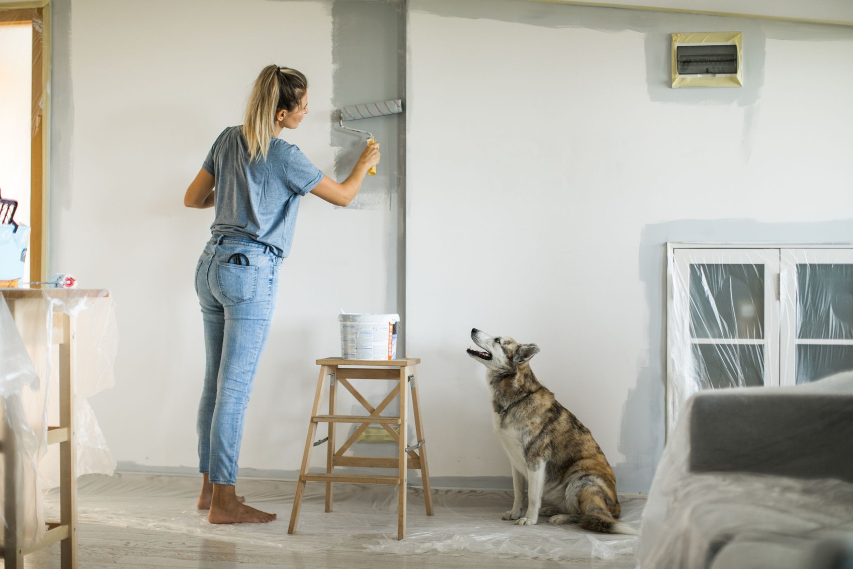 Painting Tips For Hamilton Residents: Easy Fixes to Reduce Odor and Dry Time